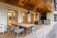 Дом с теннисным котом в СНТ Пламя