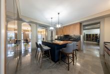 Дом с теннисным котом в СНТ Пламя