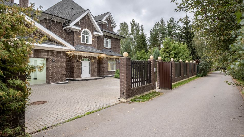 Готовый дом в КП Знаменское поле