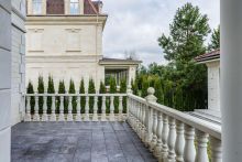 Дом под отделку в Ренессанс парке