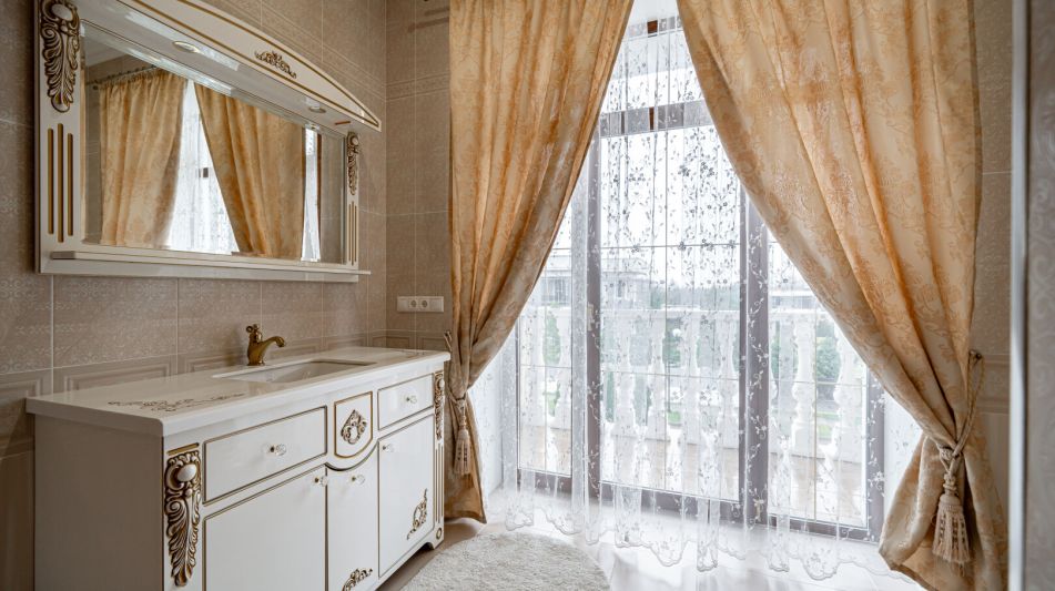 Классический дом в Папушево парке