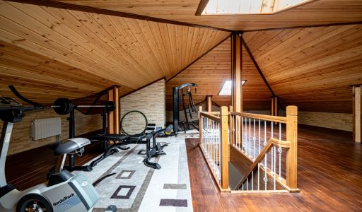 Классический дом в Папушево парке