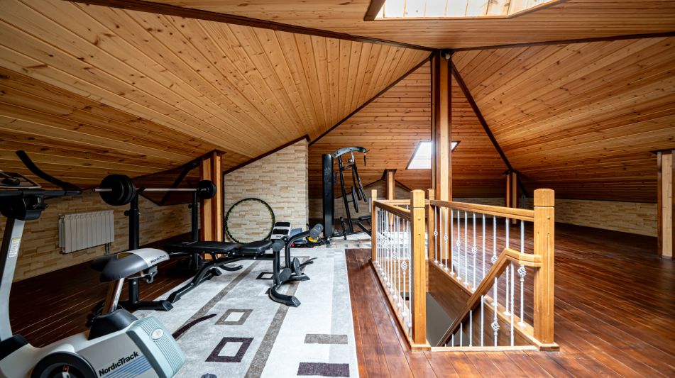 Классический дом в Папушево парке