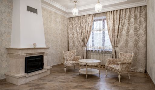 Классический дом в Папушево парке