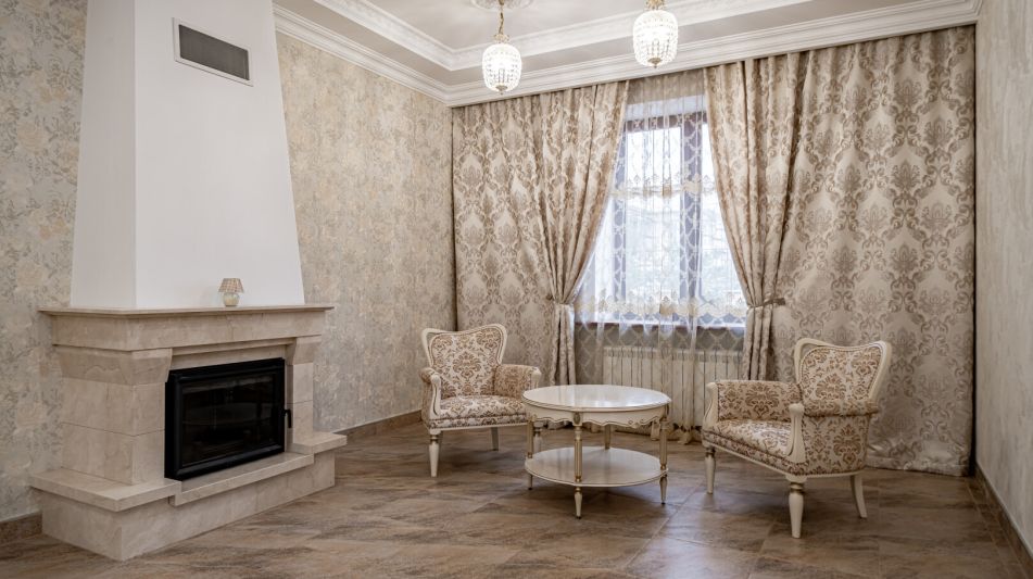 Классический дом в Папушево парке