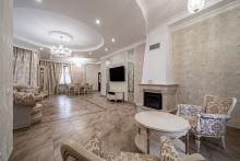 Классический дом в Папушево парке