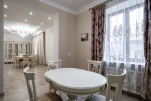 Классический дом в Папушево парке