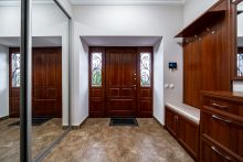 Классический дом в Папушево парке