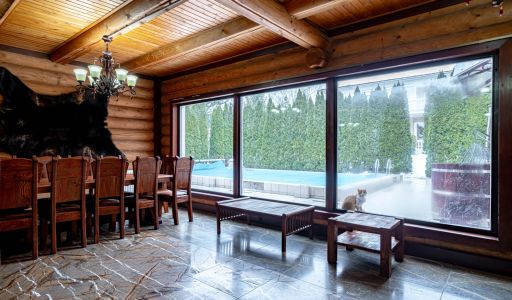 Классический дом в Славково