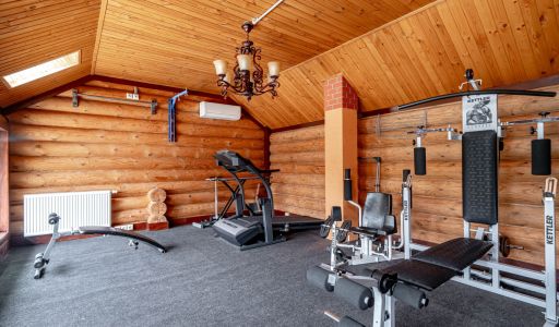 Классический дом в Славково