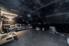 Классический дом в Славково