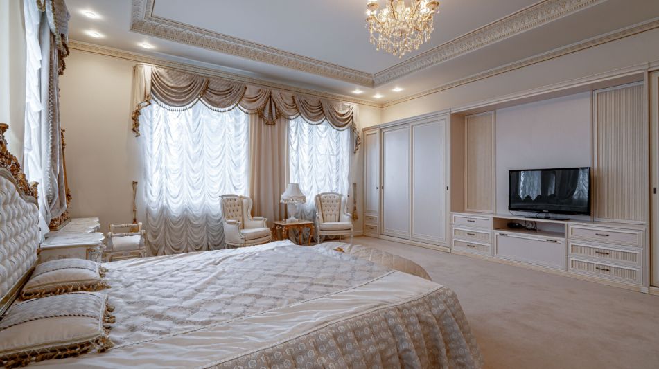 Классический дом в Славково