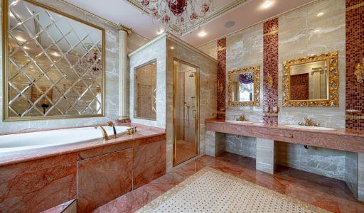 Классический дом в Славково