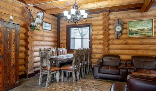 Классический дом в Славково