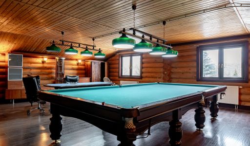 Классический дом в Славково