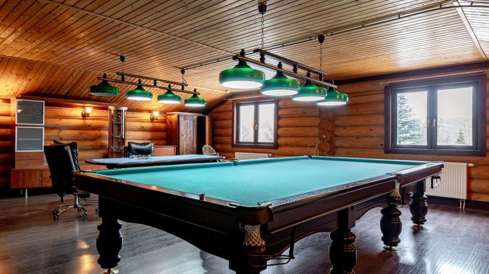 Классический дом в Славково