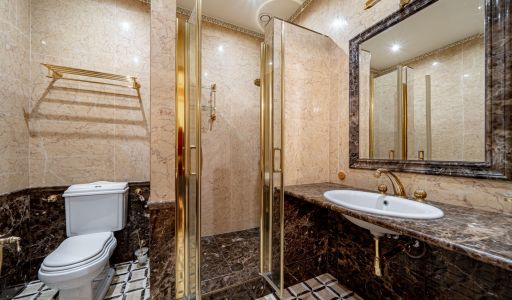 Классический дом в Славково