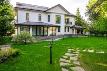 Классический дом в КП Бенилюкс