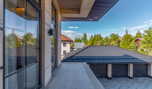 Дом в поселке Знаменское поле