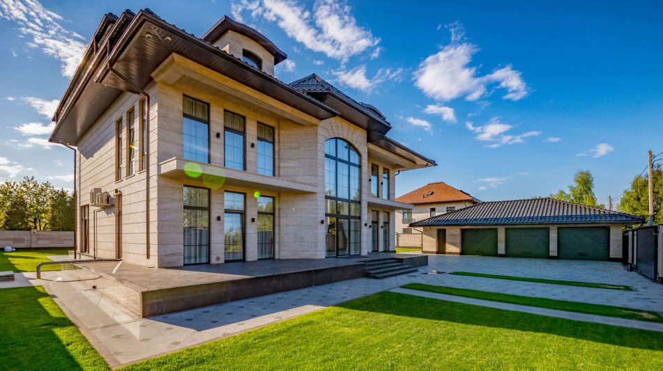 Дом в поселке Знаменское поле