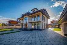 Дом в поселке Знаменское поле