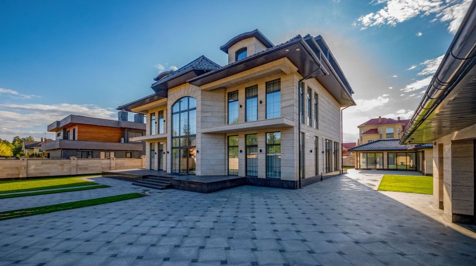 Дом в поселке Знаменское поле