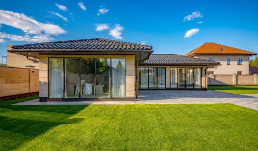 Знаменское Поле