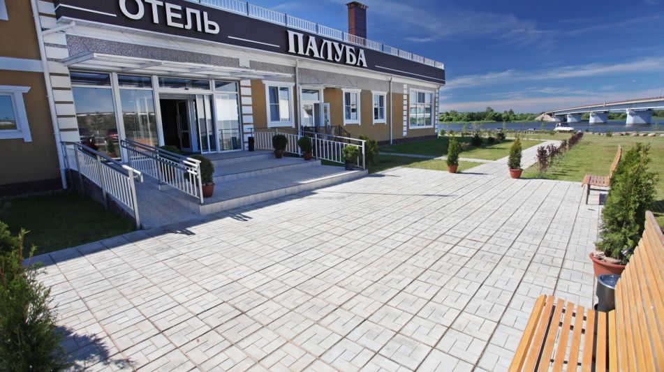 Резиденция на берегу Волги