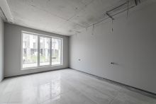 Дом на берегу в п. Вешки