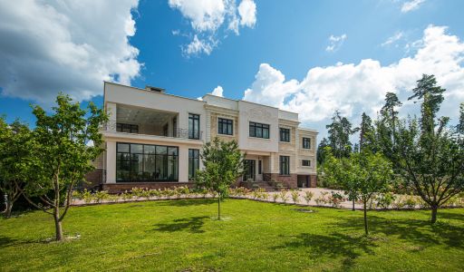 Резиденция в СНТ Усадьба