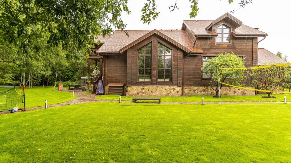 Дом из бруса в Нахабино Кантри