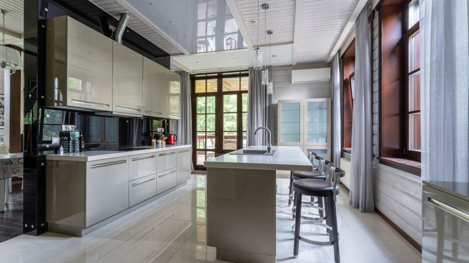 Дом из бруса в Нахабино Кантри