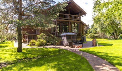 Дом из бруса в Нахабино Кантри