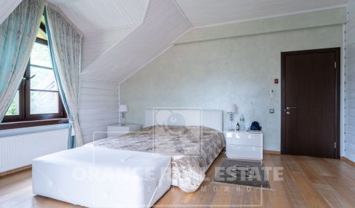 Дом из бруса в Нахабино Кантри