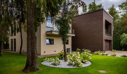 Дом в КП Монтевиль