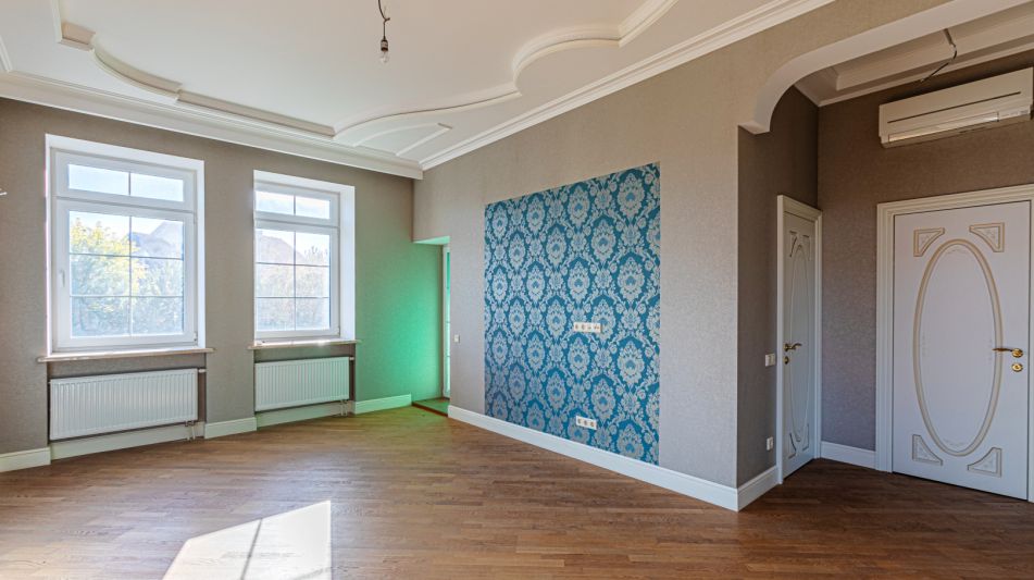 Дом под ключ с бассейном Адмирал