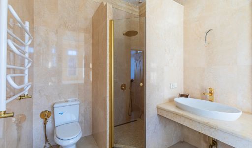 Дом под ключ с бассейном Адмирал