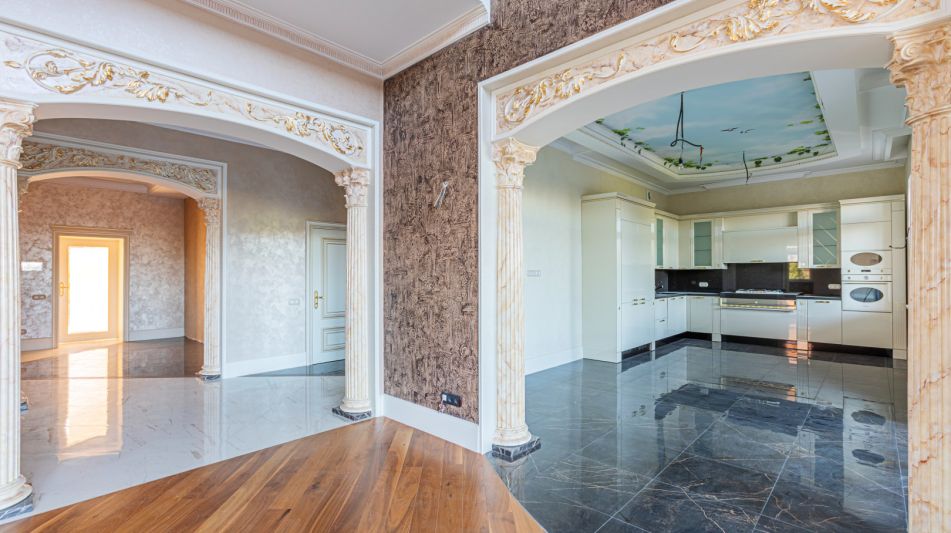 Дом под ключ с бассейном Адмирал