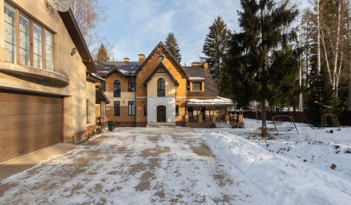 Дом в КП Дубровка