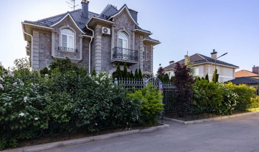 Готовый дом в КП Николина Поляна