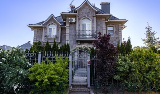 Готовый дом в КП Николина Поляна