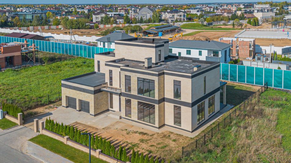 Дом в Миллениум парк под отделку