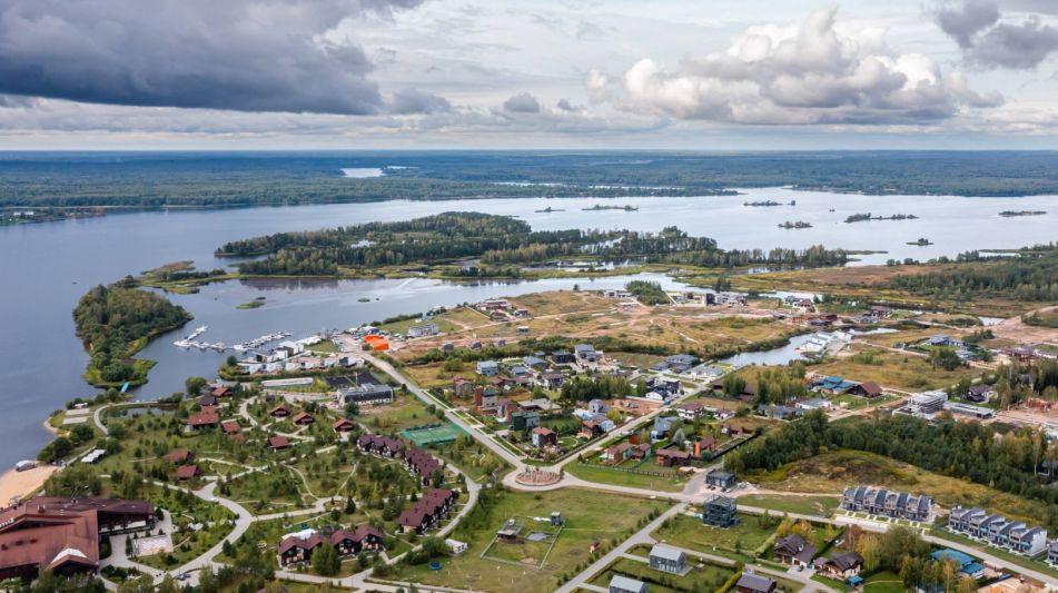 Дом у воды в Конаково Ривер клаб