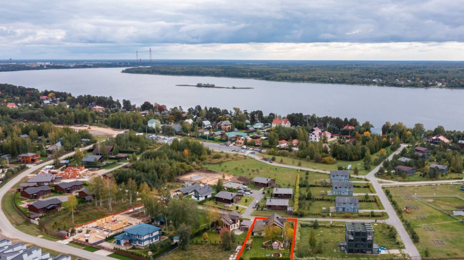 Дом у воды в Конаково Ривер клаб