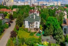 Дом с отделкой в КП Береста