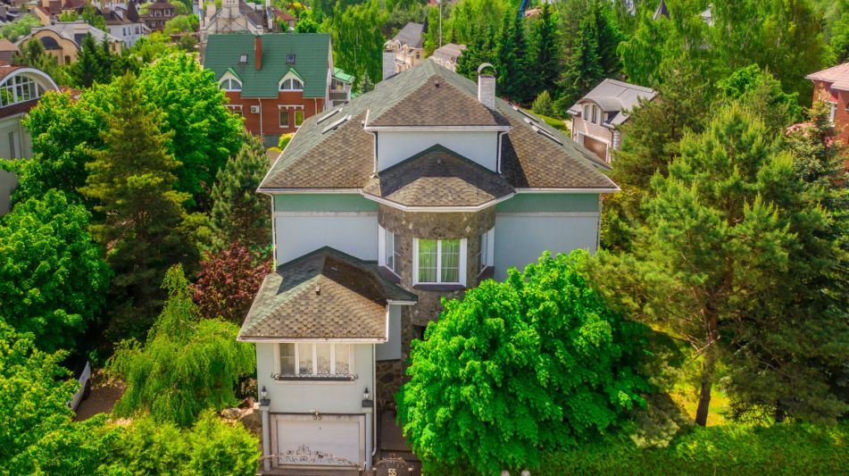 Дом с отделкой в КП Береста