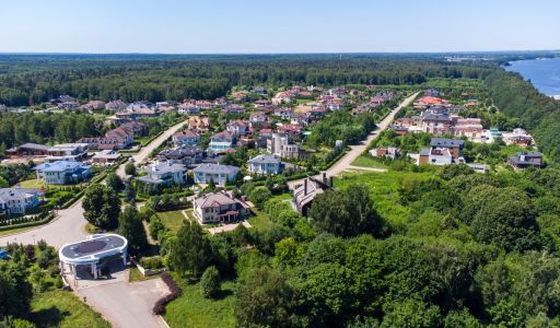 Участок у леса КП Лазурный берег