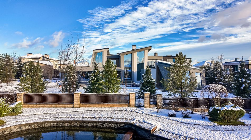 Дом у озера в КП Миллениум парк