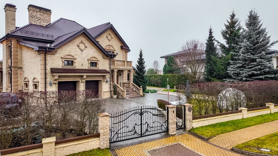 Особняк в КП Миллениум парк