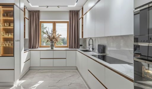 Дом с бассейном в ТСН Успенское